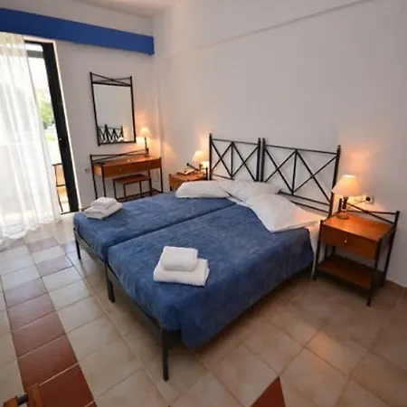 Hotel Porto 3*