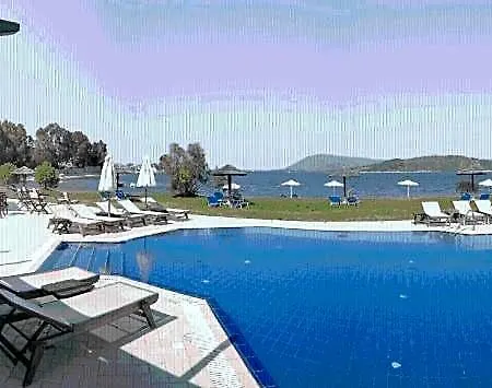 Porto Ξενοδοχείο Λυγιά