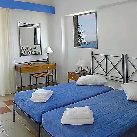 Ξενοδοχείο Porto 3*
